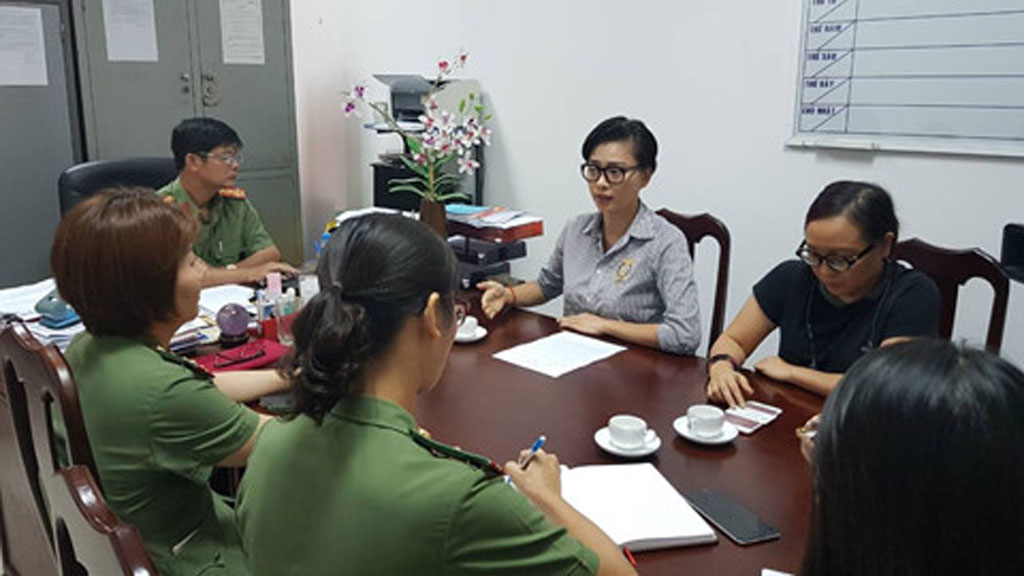 Vấn nạn livestream trong rạp, làm sao để diệt?2