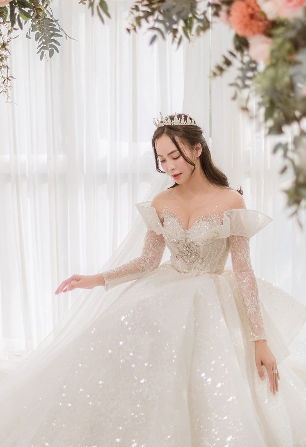 Những tiêu chí chọn váy cưới mà cô dâu tương lai cần biết  KISSWE