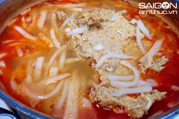 Nhẹ bụng với bánh canh bột gạo