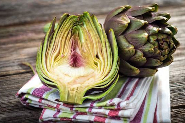 Cân bằng cơ thể bằng atisô