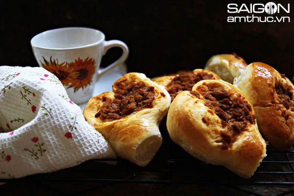 Cá ngừ Dongwon Hàn Quốc vị cay (150g/hộp)