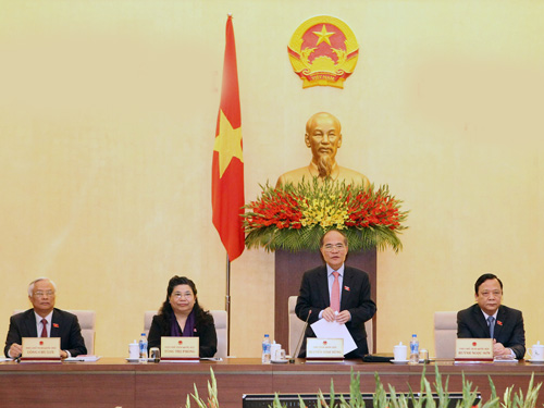 Chủ tịch Quốc hội Nguyễn Sinh Hùng phát biểu khai mạc phiên họp ngày 25.2 