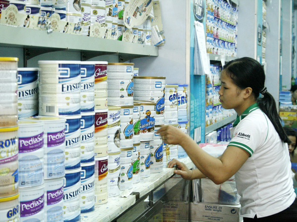 Giá sữa VN vẫn cao nhất trong khu vực 