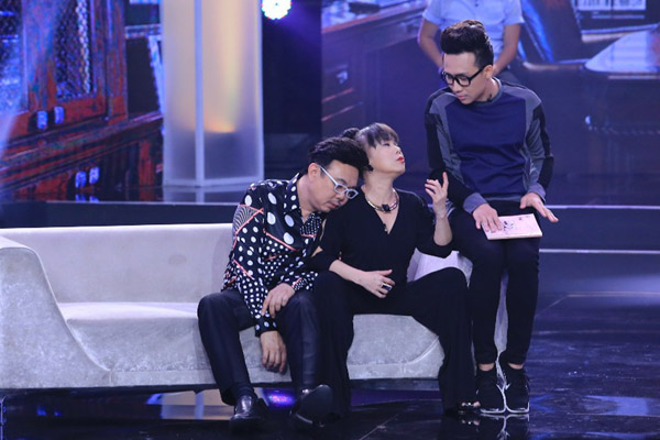  Trong suốt 3 tập đã lên sóng của chương trình, Trấn Thành luôn chứng tỏ sức hút của bản thân bên cạnh các đàn anh, đàn chị.