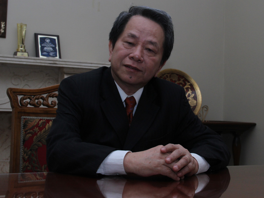 Nhà nghiên cứu Nguyễn Trần Bạt