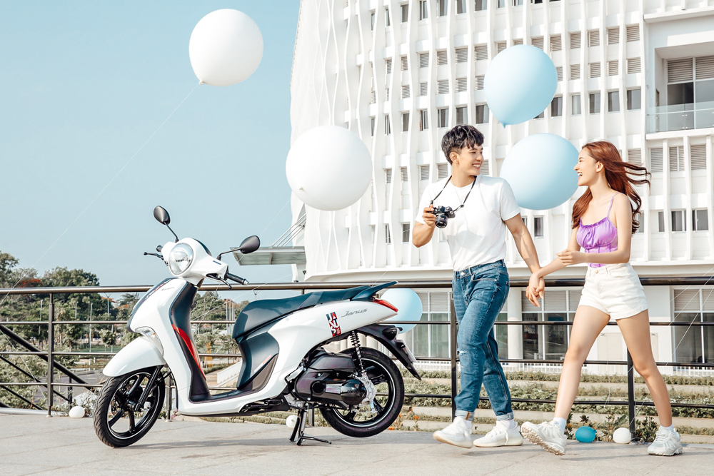 Janus - mẫu xe tay ga trẻ trung và sành điệu đang giữ vị trí thứ 3 về khả năng tiết kiệm nhiên liệu trong phân khúc xe tay ga từ 125cc trở lên với mức tiêu thụ chỉ 1,87 lít/100 km