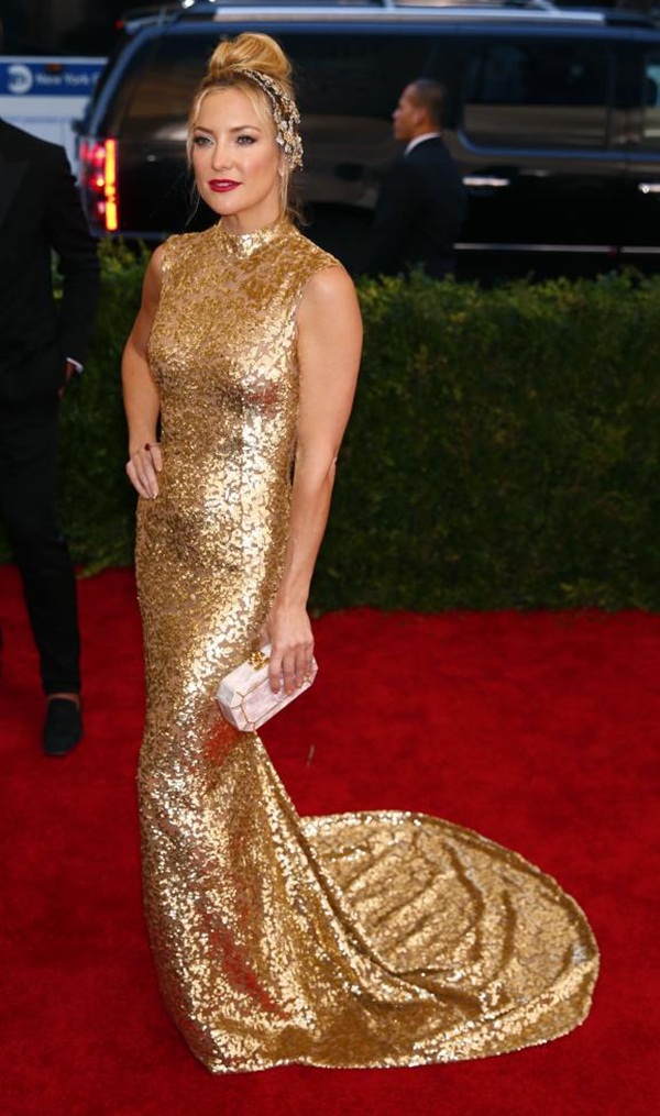 Rihanna 'cướp' thảm đỏ Met Gala - ảnh 81
