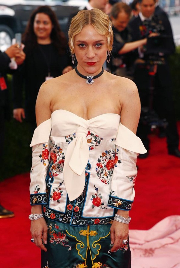 Rihanna 'cướp' thảm đỏ Met Gala - ảnh 79