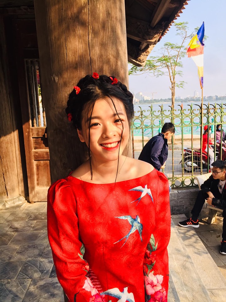 Con Gái Xinh Đẹp, Hát Hay Của Diễn Viên Chiều Xuân