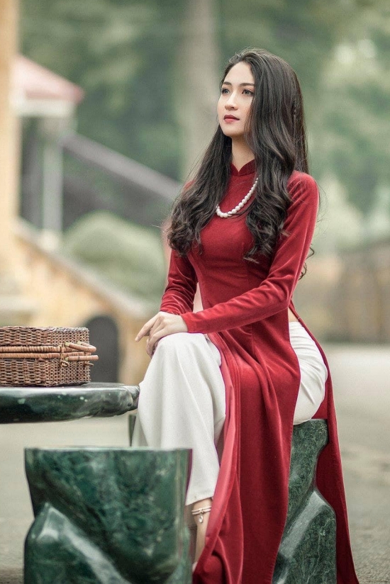 Nhan sắc quyến rũ của nữ diễn viên từng đăng ký thi Hoa hậu Việt ...