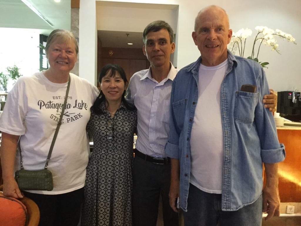 Đời con lai Việt: 47 năm sống cơ cực, vô vọng; sang Mỹ đoàn tụ trong nước  mắt