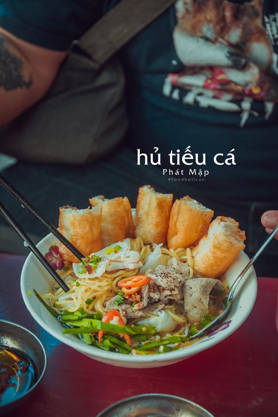 Đói bụng Sài Gòn ơi: Thèm phở, bánh mì, nhớ bữa cơm gia đình