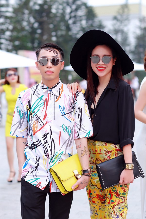 Lưu Hương Giang diện áo 'bung nút', khoe nội y ở Đẹp Fashion Runway 4 - ảnh 3