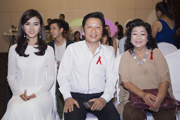 Diễn viên Kim Tuyến chống phân biệt đối xử với người nhiễm HIV - ảnh 3