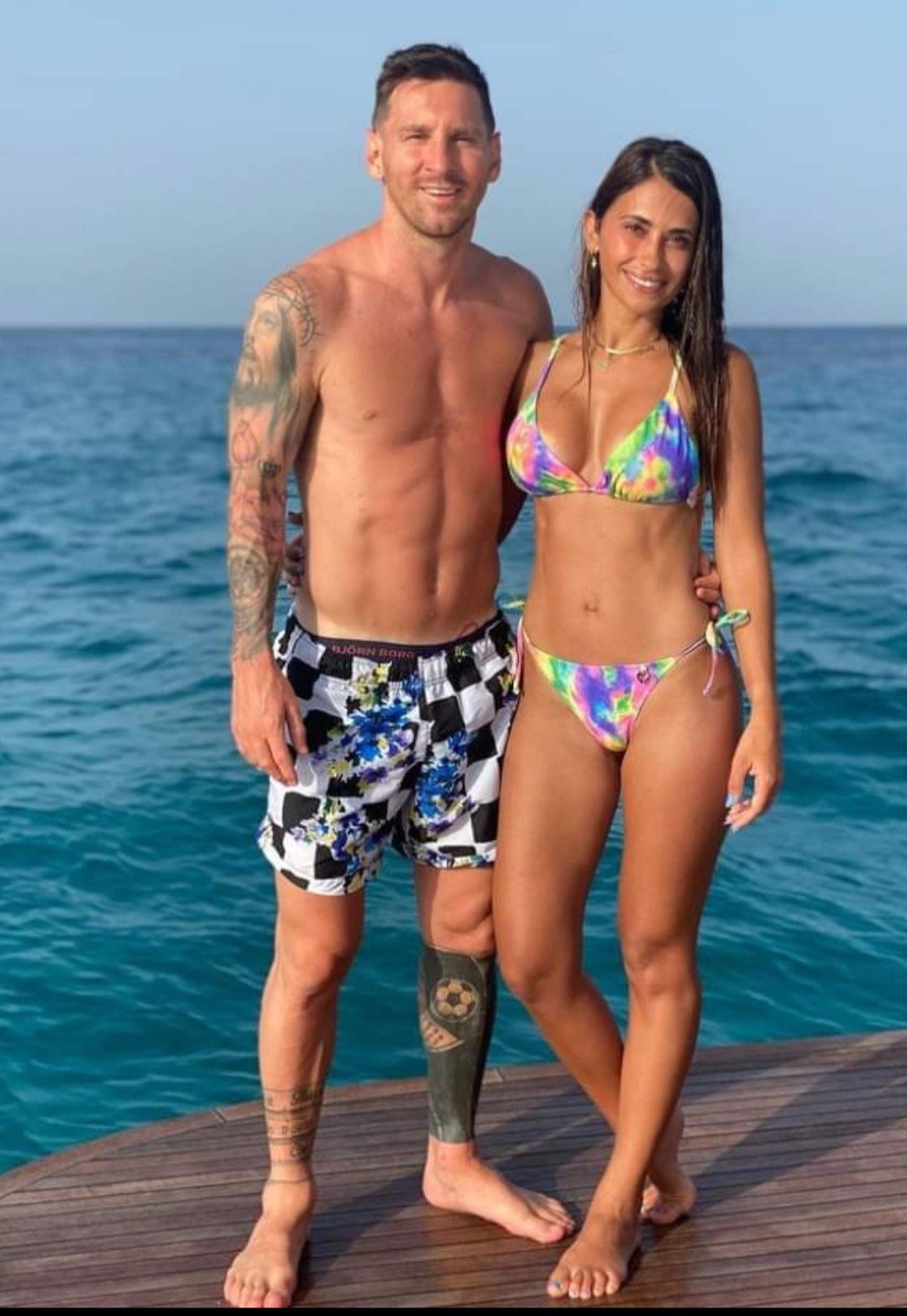 Ngắm thân hình nóng bỏng của vợ Lionel Messi - cầu thủ lương cao ...