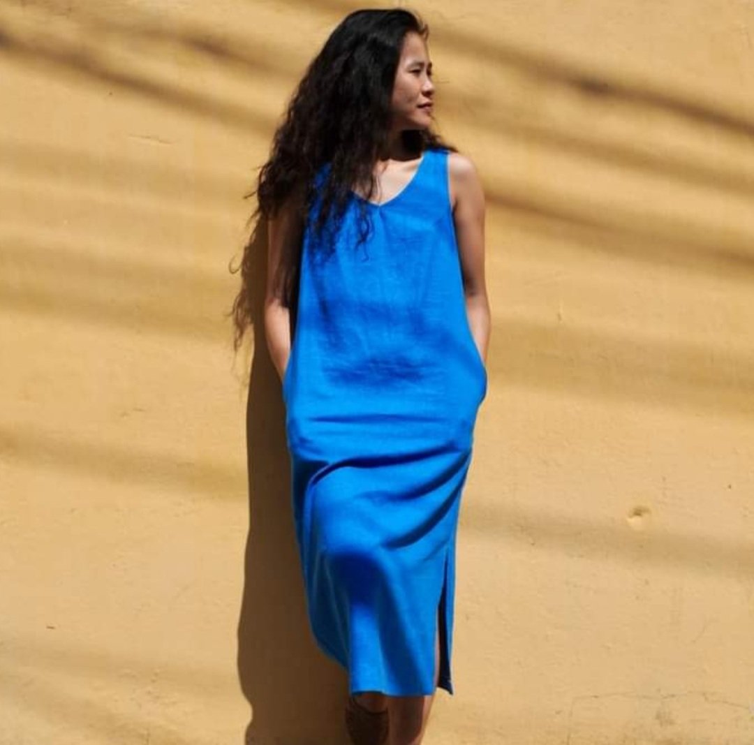 Áo peplum công sở màu xanh coban với chân váy bút chì V367 | Váy pakistan,  Trang phục phụ nữ, Phong cách thời trang