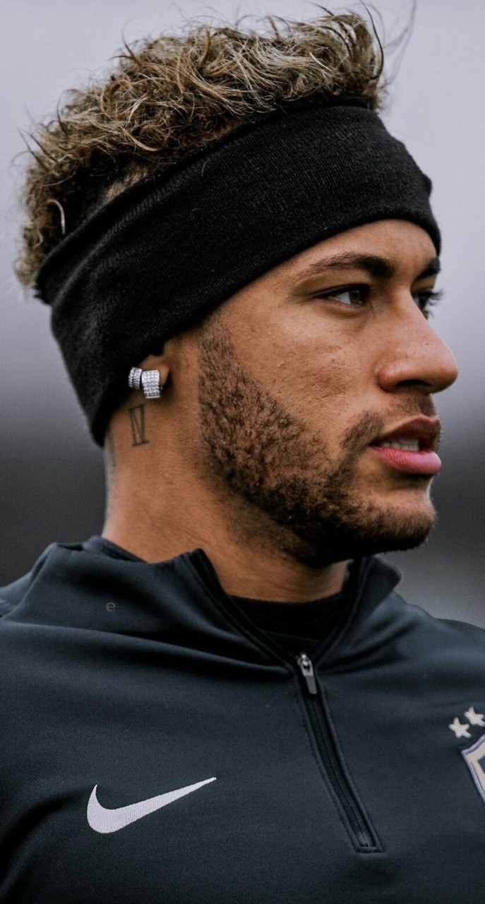 Neymar bất ngờ đáp trả dư luận sau khi bị chê 'béo phì'