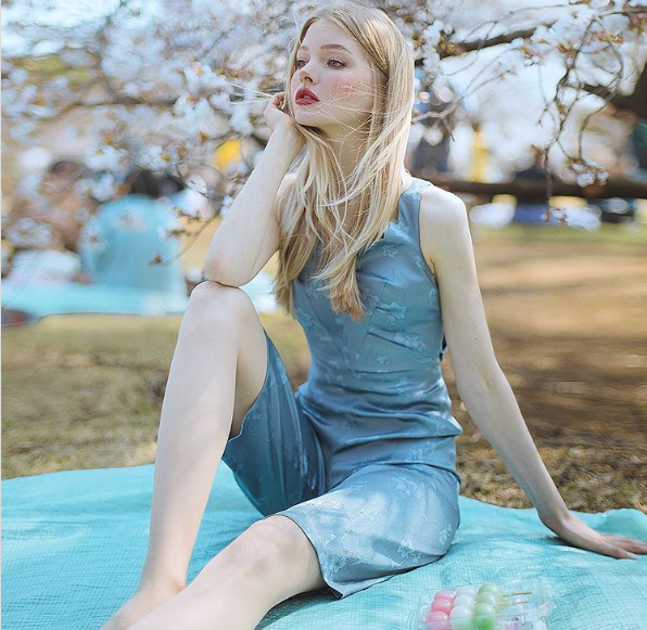 Nữ người mẫu Thụy Điển được yêu thích ở Nhật vì quá xinh đẹp