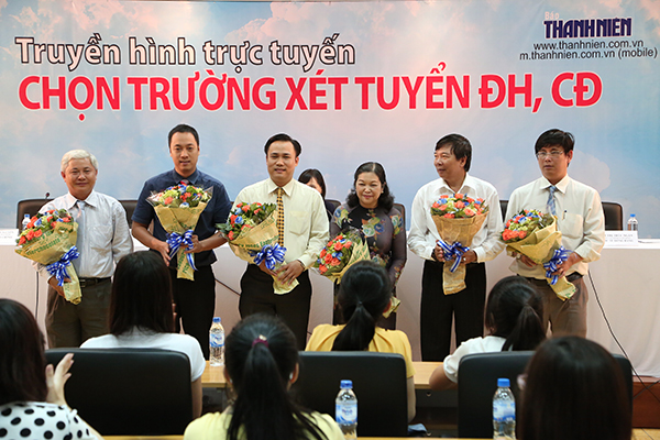 Ảnh trực tuyến ngày 5.8.2015 - ảnh 1
