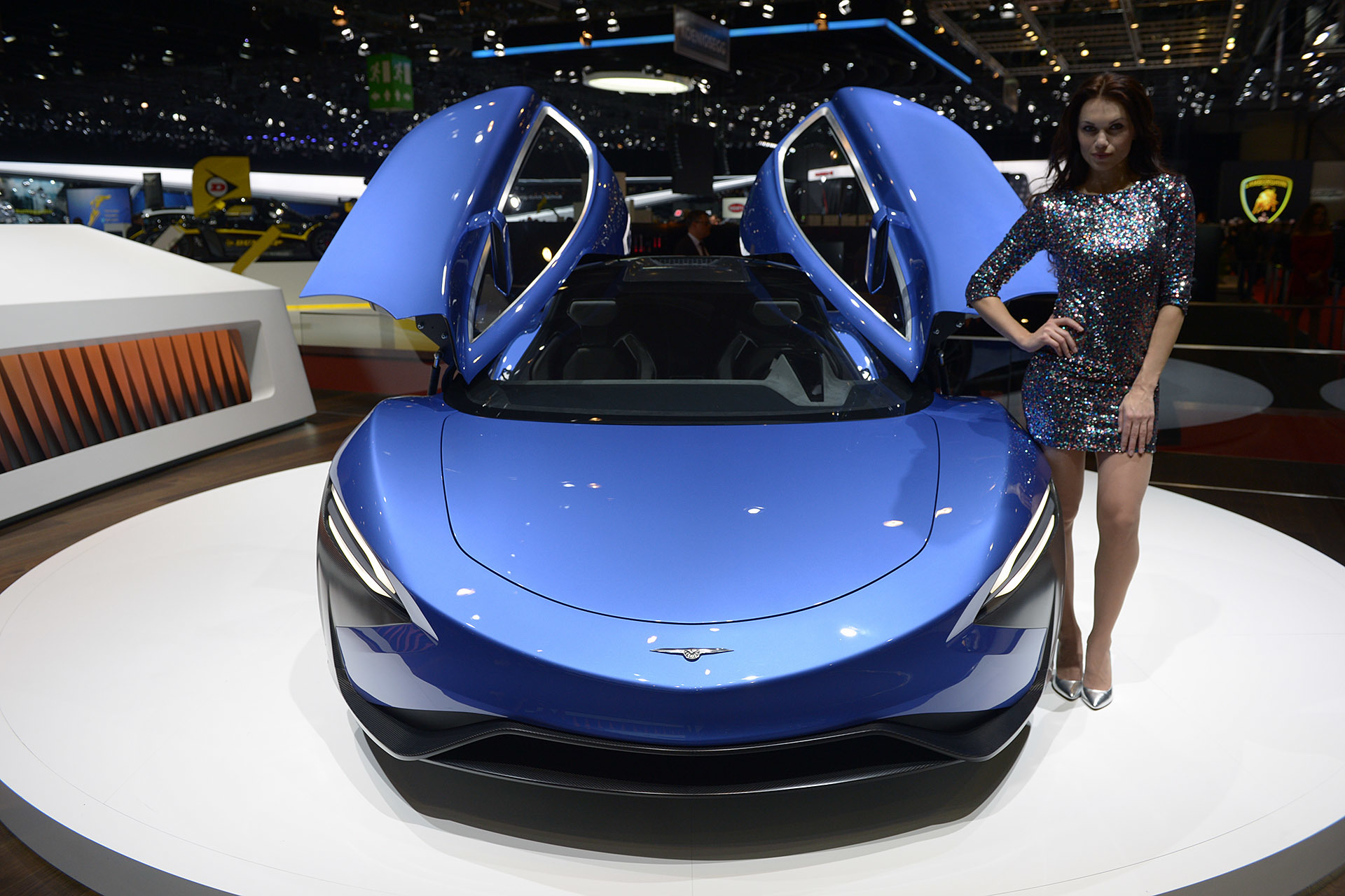 Techrules TREV: Siêu xe Trung Quốc mạnh hơn cả Lamborghini, Ferrari