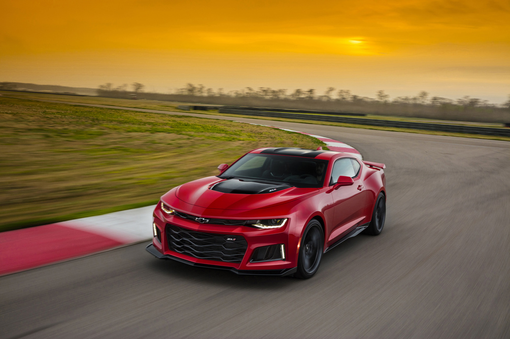 Nâng cấp ánh sáng cho cặp siêu xe Chevrolet Camaro RS Nova4x4