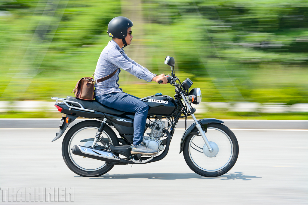 Xe côn tay 110 phân khối mới của Suzuki về Việt Nam  Xe máy