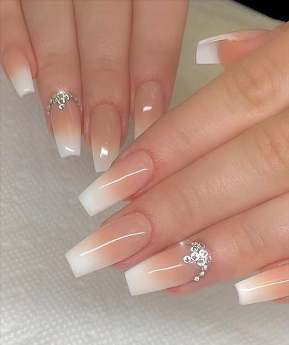 Tổng hợp mẫu nail đơn giản nhẹ nhàng 2023 - MYA NAIL ACADEMY