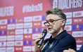 Họp báo, HLV Troussier: 'Hãy đề cập tương lai của tôi ở thời điểm khác'