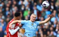 Man City hòa Arsenal, Liverpool ‘ngư ông đắc lợi’