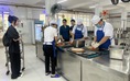 Phụ huynh giám sát bếp ăn bán trú, trường học công khai bữa ăn