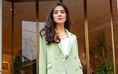 Áo blazer sắc pastel hợp mọi phong cách, từ công sở đến đường phố