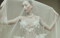 Tôn hình thể quyến rũ với áo corset, đầm dạ tiệc vải sheer