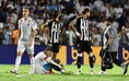 Neymar bật khóc rời sân chỉ sau 34 phút thi đấu, điều gì đang xảy ra?