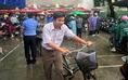 Nam sinh đi thi bằng xe đạp và giấc mơ về tỉnh Bạc Liêu học đại học