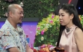 Mang heo quay đi tỏ tình, chàng trai U.40 được cô gái đồng ý hẹn hò