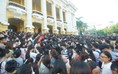 Khán giả ngất xỉu, BTC concert 'Việt Nam trong tôi' tạm ngừng phát vé