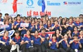 Hàng ngàn sinh viên ‘cháy’ hết mình trước khi phủ kín các điểm thi