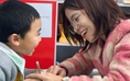 Cô giáo nhỏ với trái tim lớn