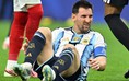 Argentina đặt quá nhiều gánh nặng lên vai Messi: Thiên tài cũng có lúc mệt!
