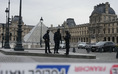 Bí ẩn kẻ chủ mưu vụ trộm trang sức tại bảo tàng Louvre