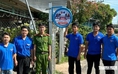 Những 'hiệp sĩ áo xanh' ở xã đảo giúp người dân bị sự cố giao thông