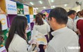 Giáo dục tăng cường là chính khóa hay dịch vụ?