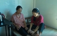 Chồng mất vì ung thư, cảnh 4 mẹ con ăn chung một đĩa rau gây xót xa