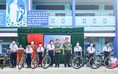 Tặng xe đạp cho học sinh nghèo Cần Thơ nhân dịp năm học mới