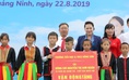 Chủ tịch Quốc hội tặng trường học mới cho huyện vùng cao Quảng Ninh