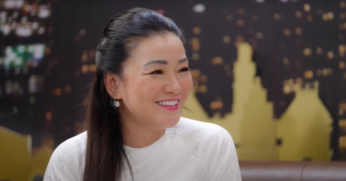 Minh Tú ‘Tam ca Áo Trắng’: Mẹ đơn thân một mình bôn ba, nuôi con bệnh tật ở Mỹ