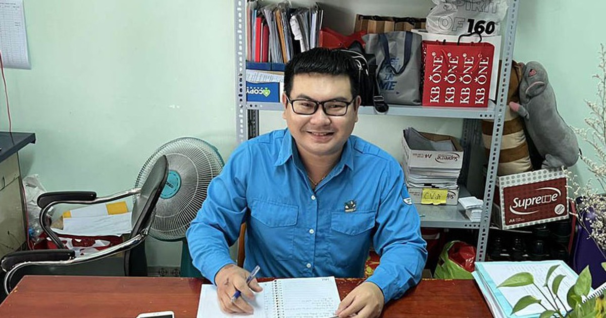 Gương mặt Giải thưởng '15 tháng 10': Chàng trai với nhiều sáng kiến vì cộng đồng