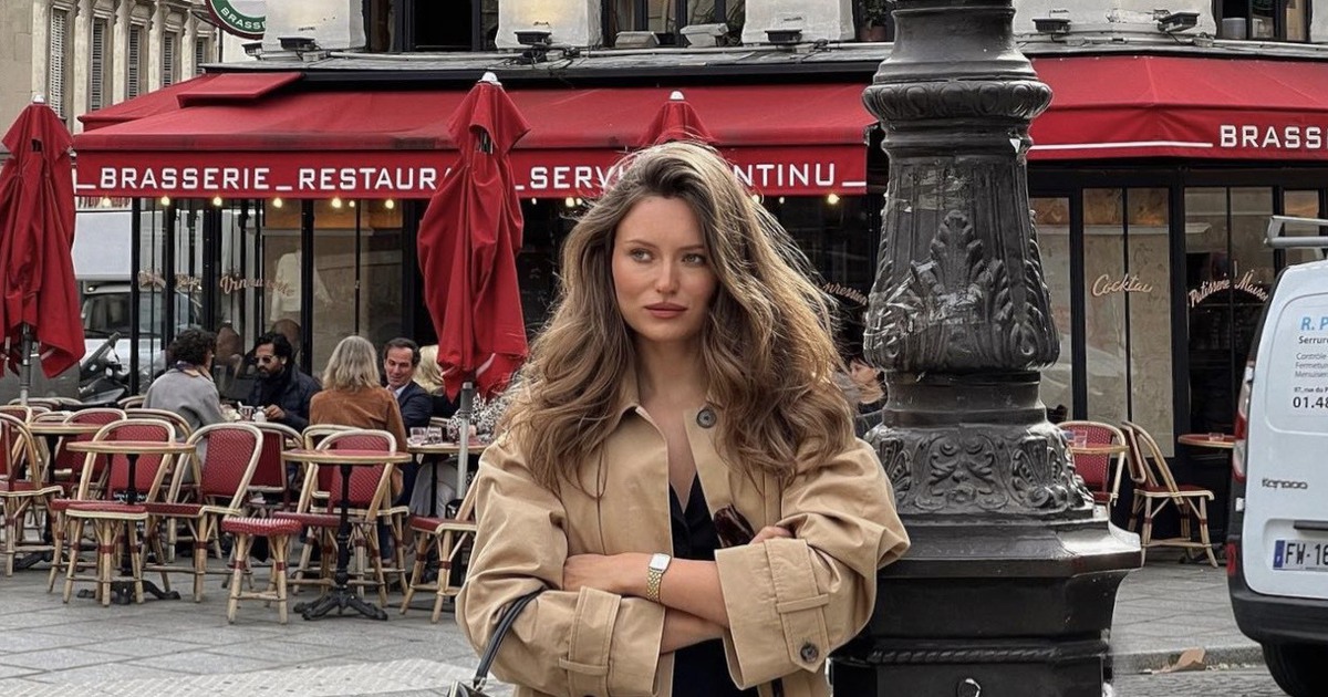 Mặc đẹp suốt mùa lạnh với áo khoác trench coat