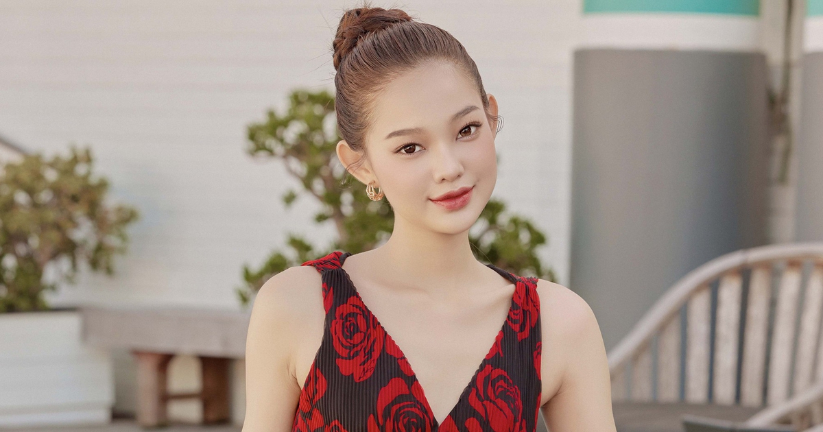 Mỹ nhân 2k1 khoe vẻ đẹp cuốn hút trong bộ ảnh street style trên đất Mỹ