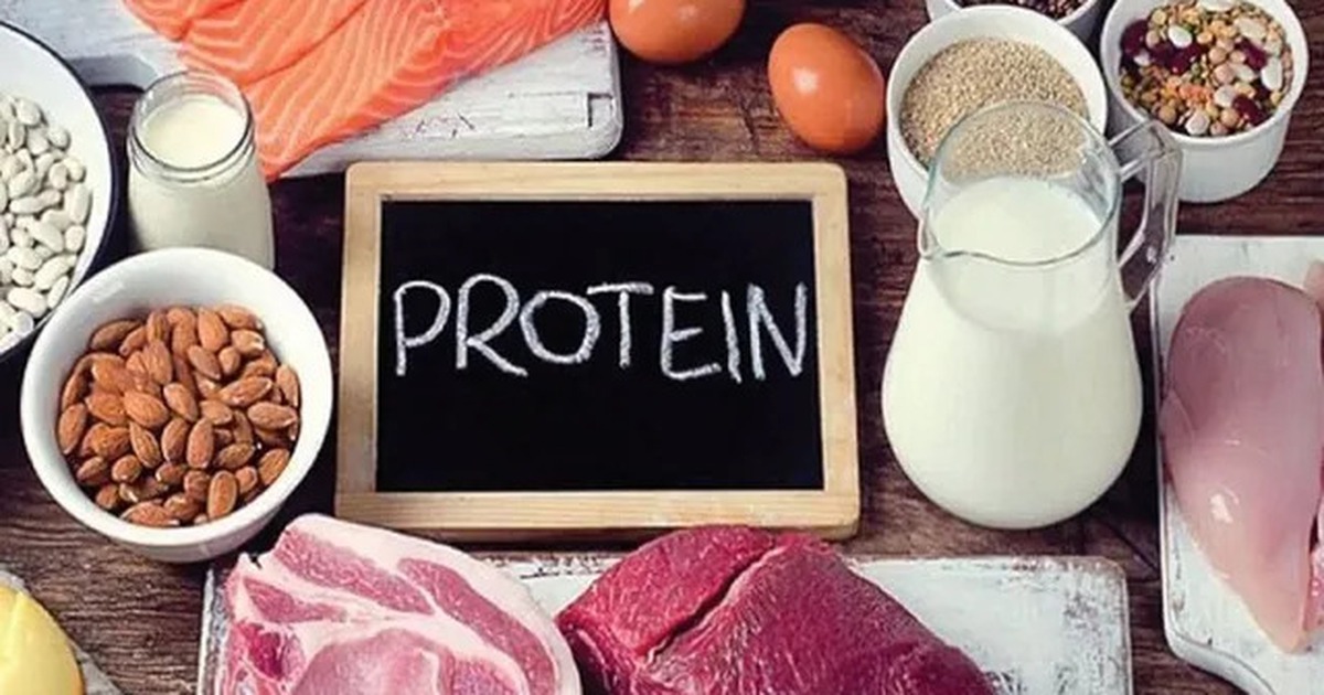 Cơ thể sẽ thế nào khi bạn ăn nhiều protein gần giờ đi ngủ?